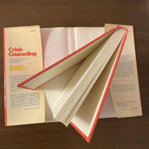 Crisis Counseling The Essential Guide for Nonprofessional Counselors, 1981 - Picture 12 of 13